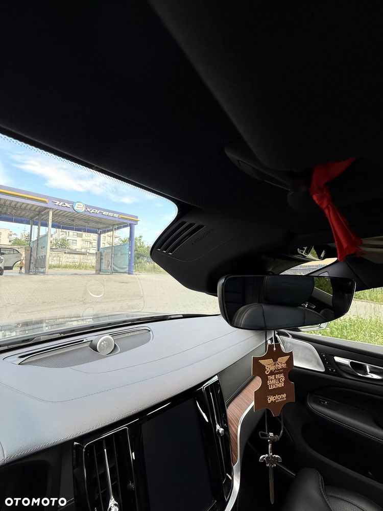 Volvo V60 T6 AWD Inscription - 36
