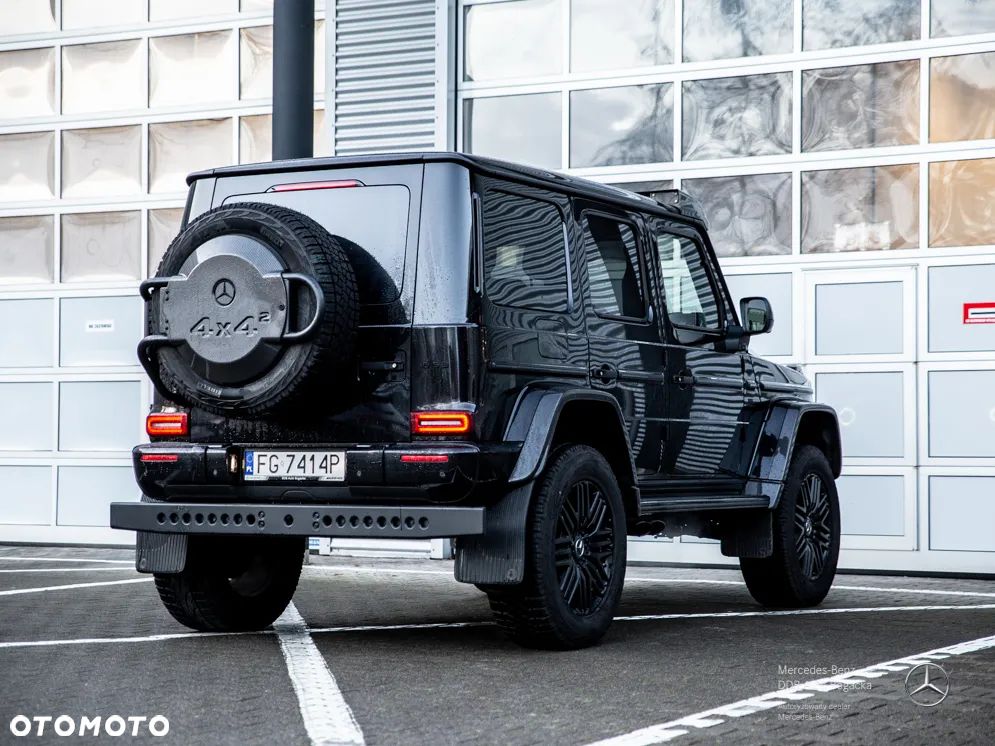Mercedes-Benz Klasa G AMG 63 4x4 2 - 17
