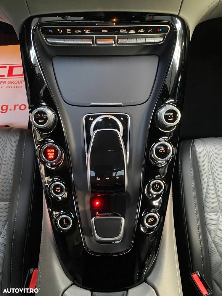 Mercedes-Benz AMG GT - 15