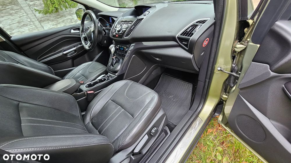 Ford Kuga 2.0 TDCi 4x4 Titanium - 9