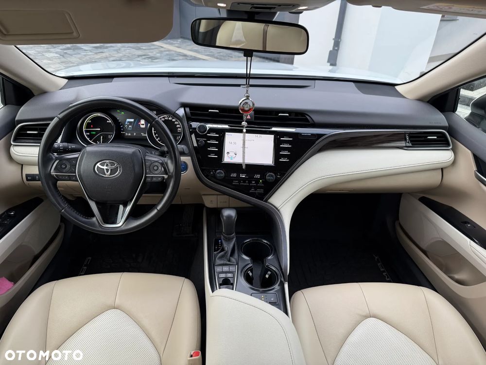 Toyota Camry 2.5 Hybrid Prestige CVT - 14