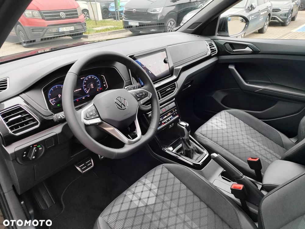 Volkswagen T-Cross - 13