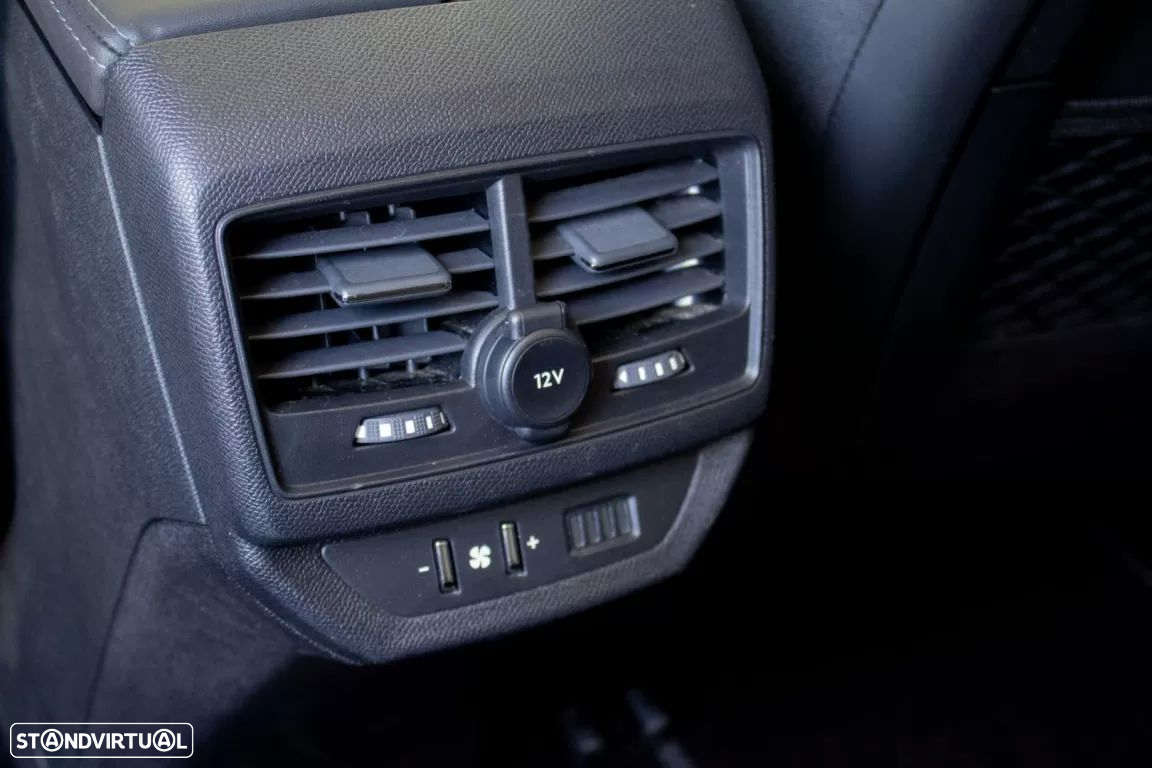 Peugeot 5008 1.5 BlueHDi GT EAT8 - 16
