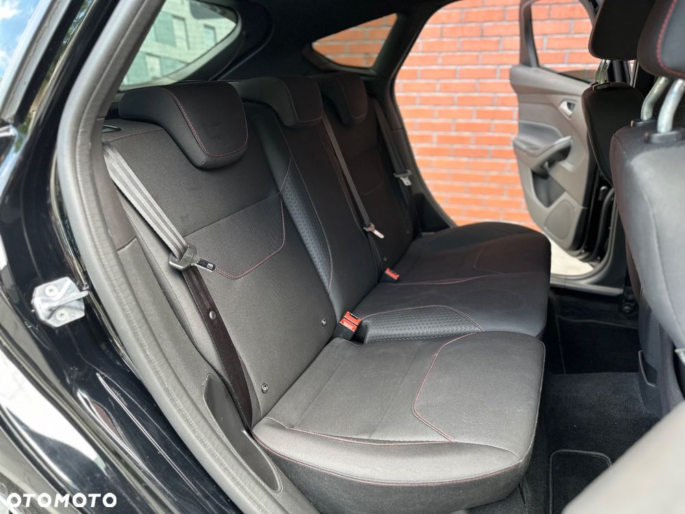 Ford Focus 1.5 EcoBoost STart-Stopp-System ST-LINE - 29