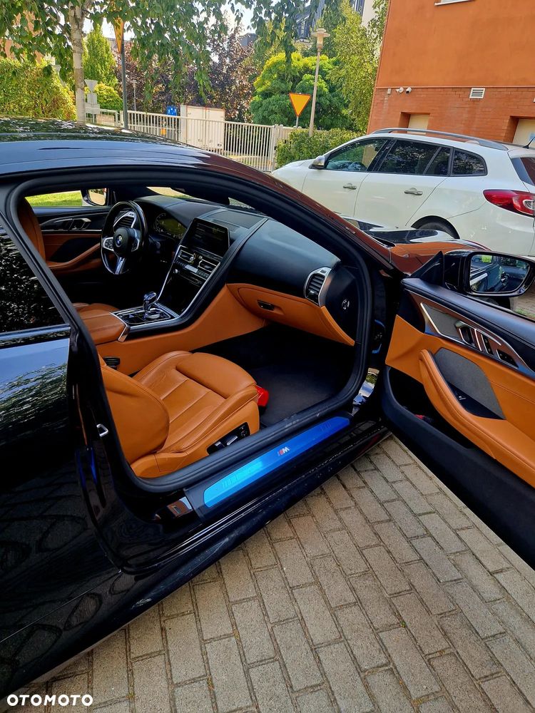 BMW Seria 8 - 10