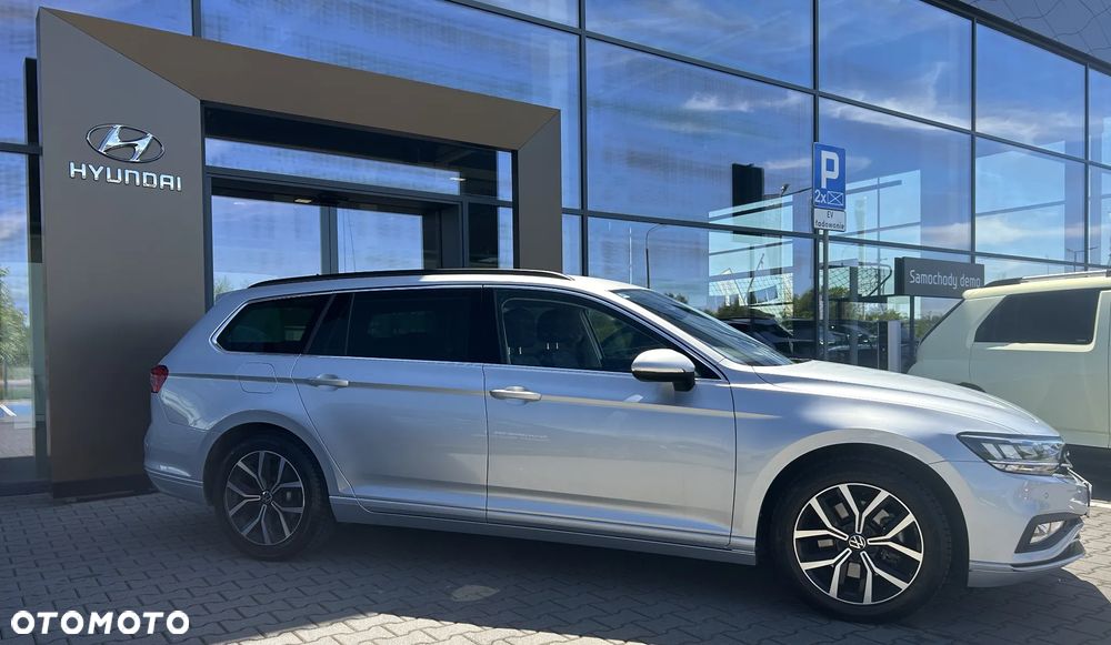 Volkswagen Passat - 5