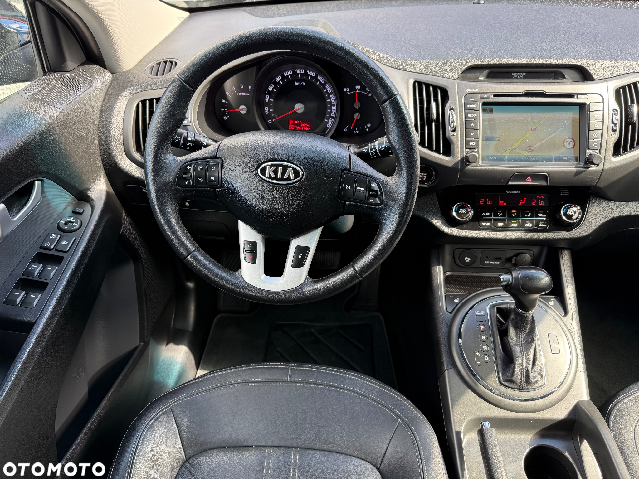 Kia Sportage 2.0 CRDI 4WD Automatik Spirit - 30