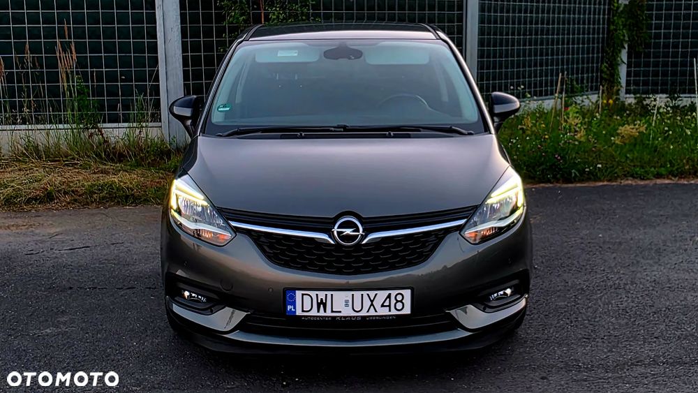 Opel Zafira - 34
