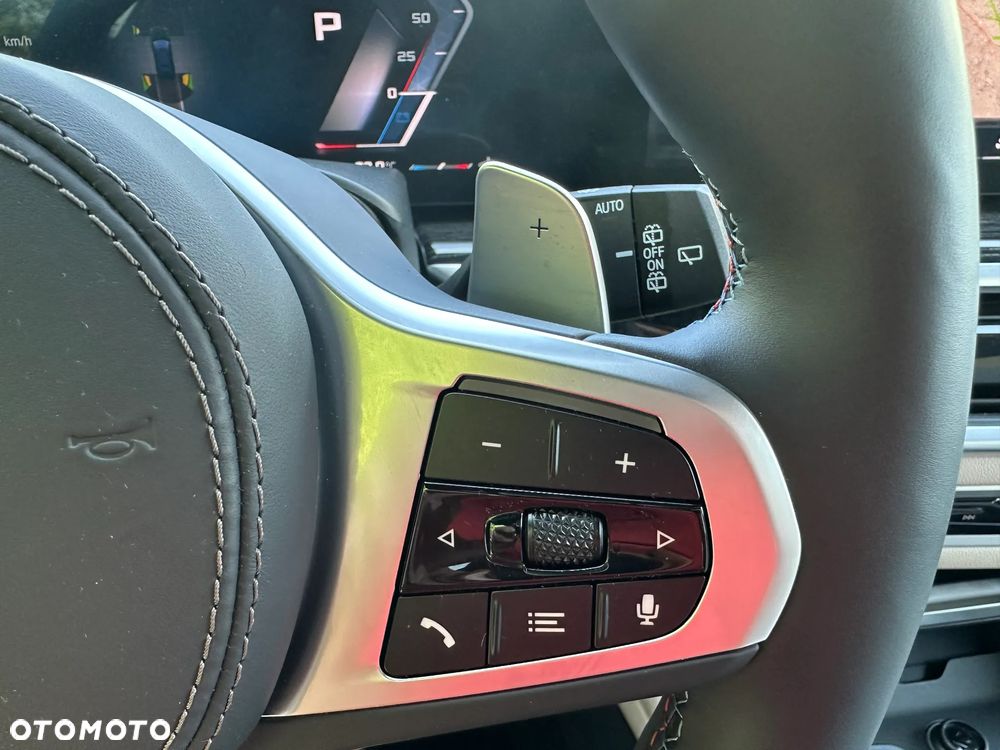 BMW X7 - 16