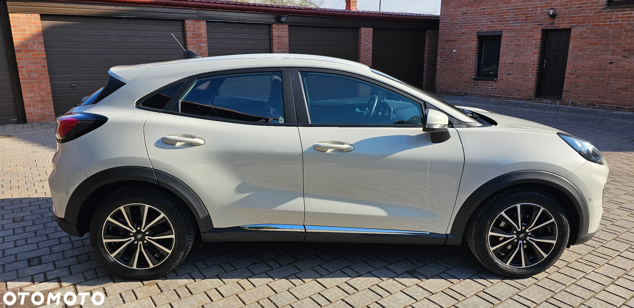 Ford Puma 1.0 EcoBoost Titanium - 4
