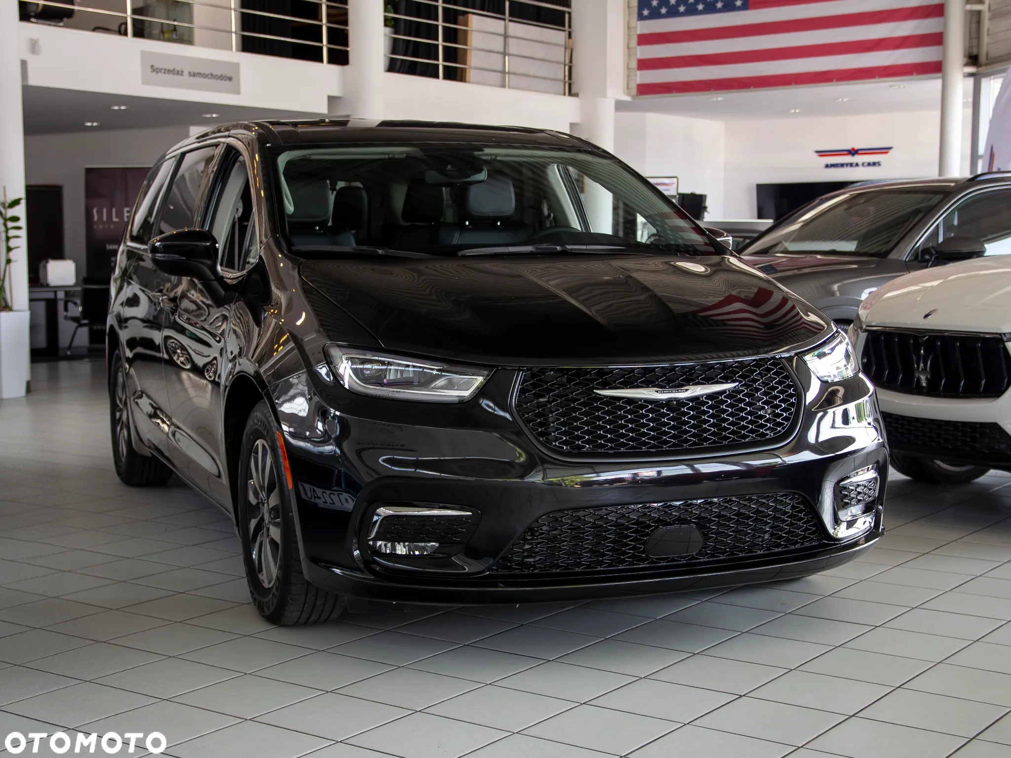 Chrysler Pacifica - 3