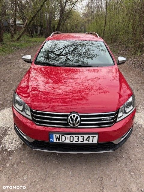 Volkswagen Passat - 1