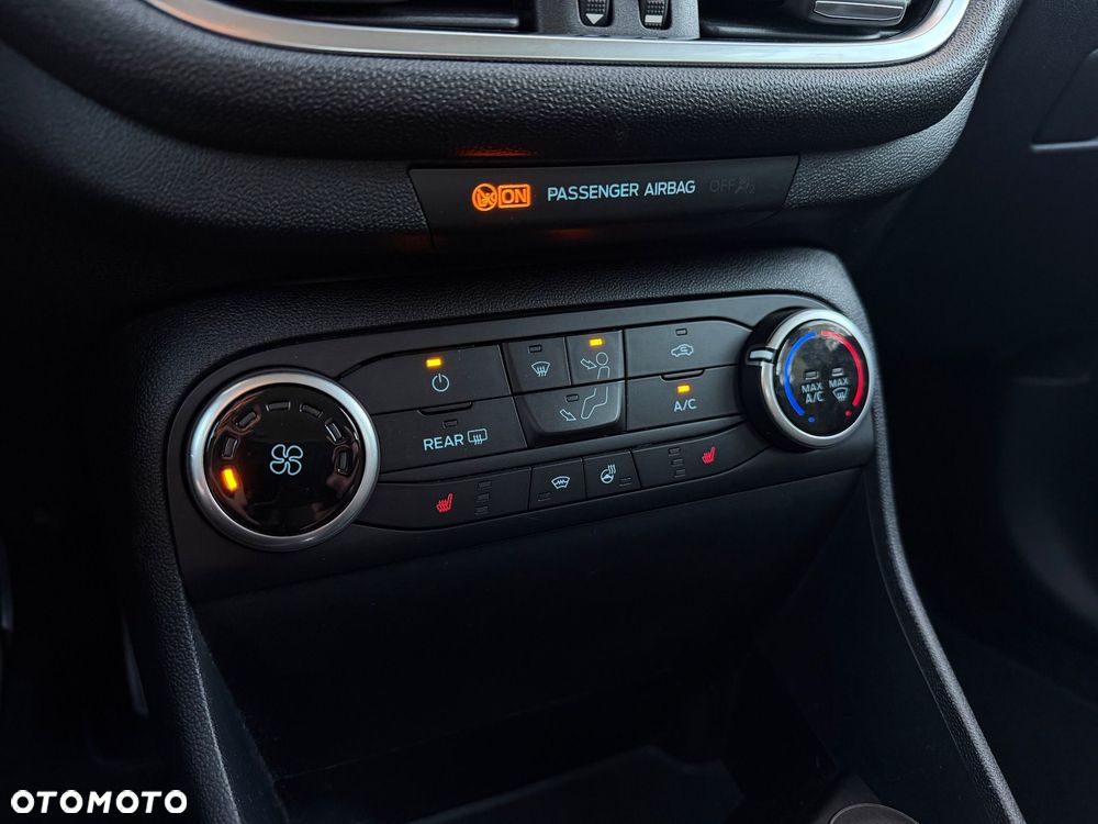 Ford Fiesta 1.0 EcoBoost SYNC Edition - 19