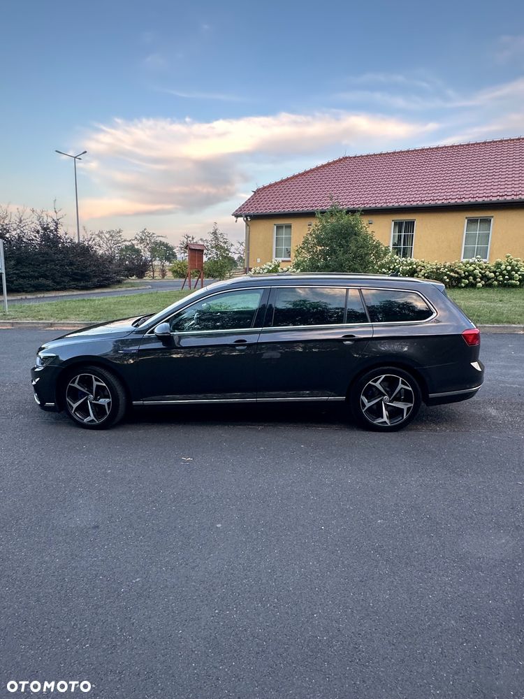 Volkswagen Passat 1.4 TSI DSG BlueMotion Technology Exclusive - 37