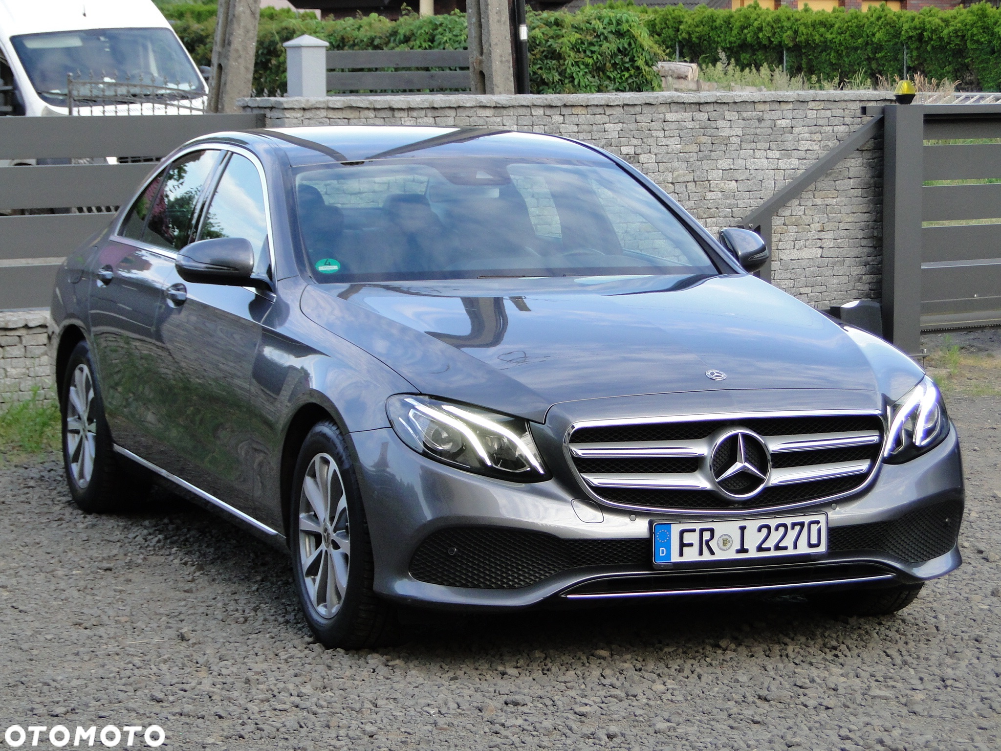 Mercedes-Benz Klasa E 250 9G-TRONIC Avantgarde - 3