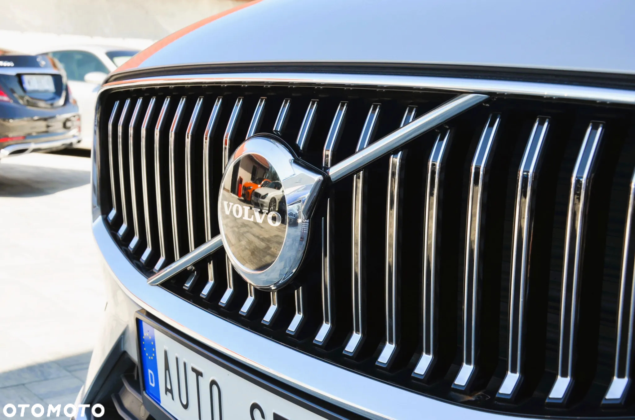 Volvo XC 60 T6 AWD Recharge Geartronic Inscription Expression - 10