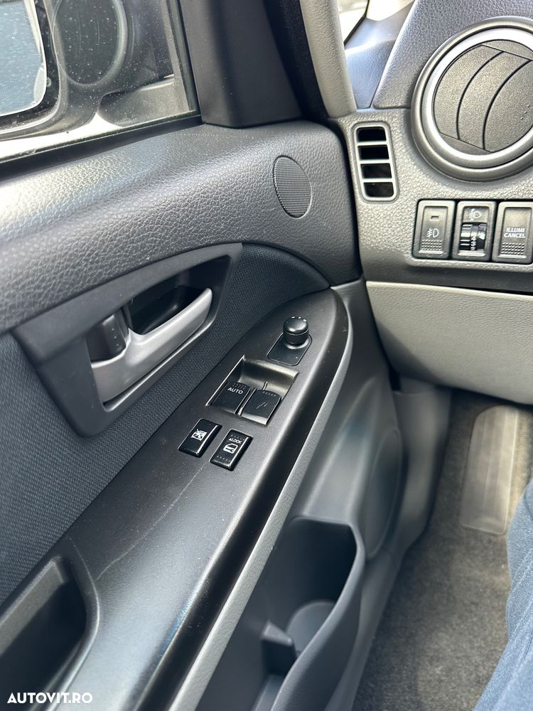 Suzuki SX4 1.9 DDIS DPF 4x4 Comfort - 10