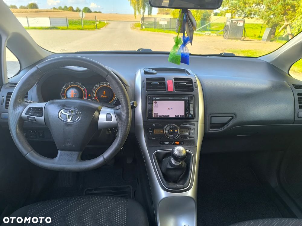 Toyota Auris 1.33 Dual-VVT-i Edition - 8