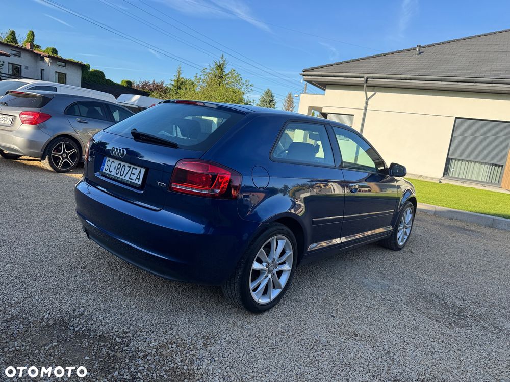 Audi A3 3-drzwiowe 2.0 TDI DPF Ambition - 8