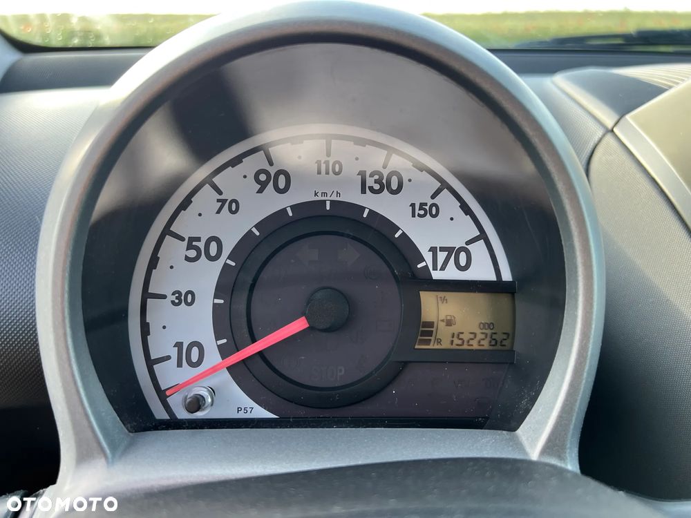 Toyota Aygo 1.0 VVT-i Terra A/C - 13