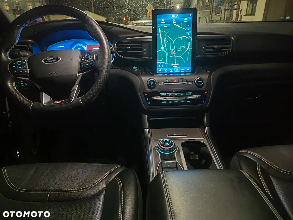 Ford Explorer 3.0 EcoBoost PHEV 4WD ST-Line - 35