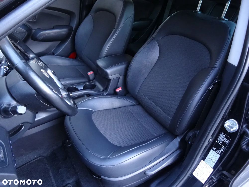Hyundai ix35 2.0 CRDi Premium 4WD - 22