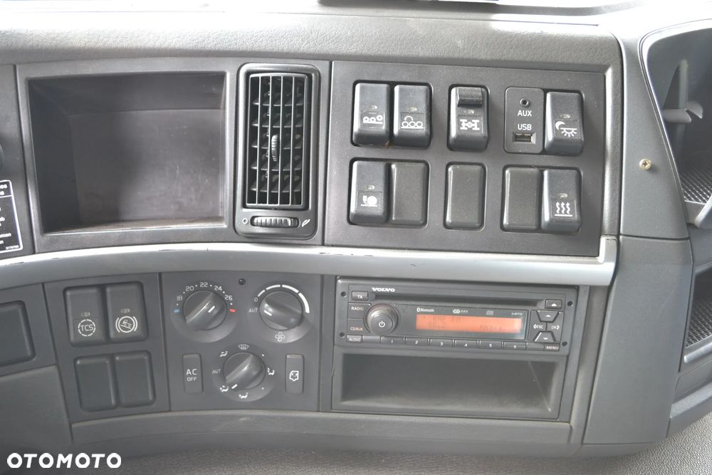 Volvo FM 450 8x4 TYLKO 523 114 km ASENIZACYJNY SZAMBIARKA NOWA BECZKA 25m³ 4 OŚ PODNOSZONA I SKRĘTNA POMPA JUROP RV-520 SPECJALNY - 14