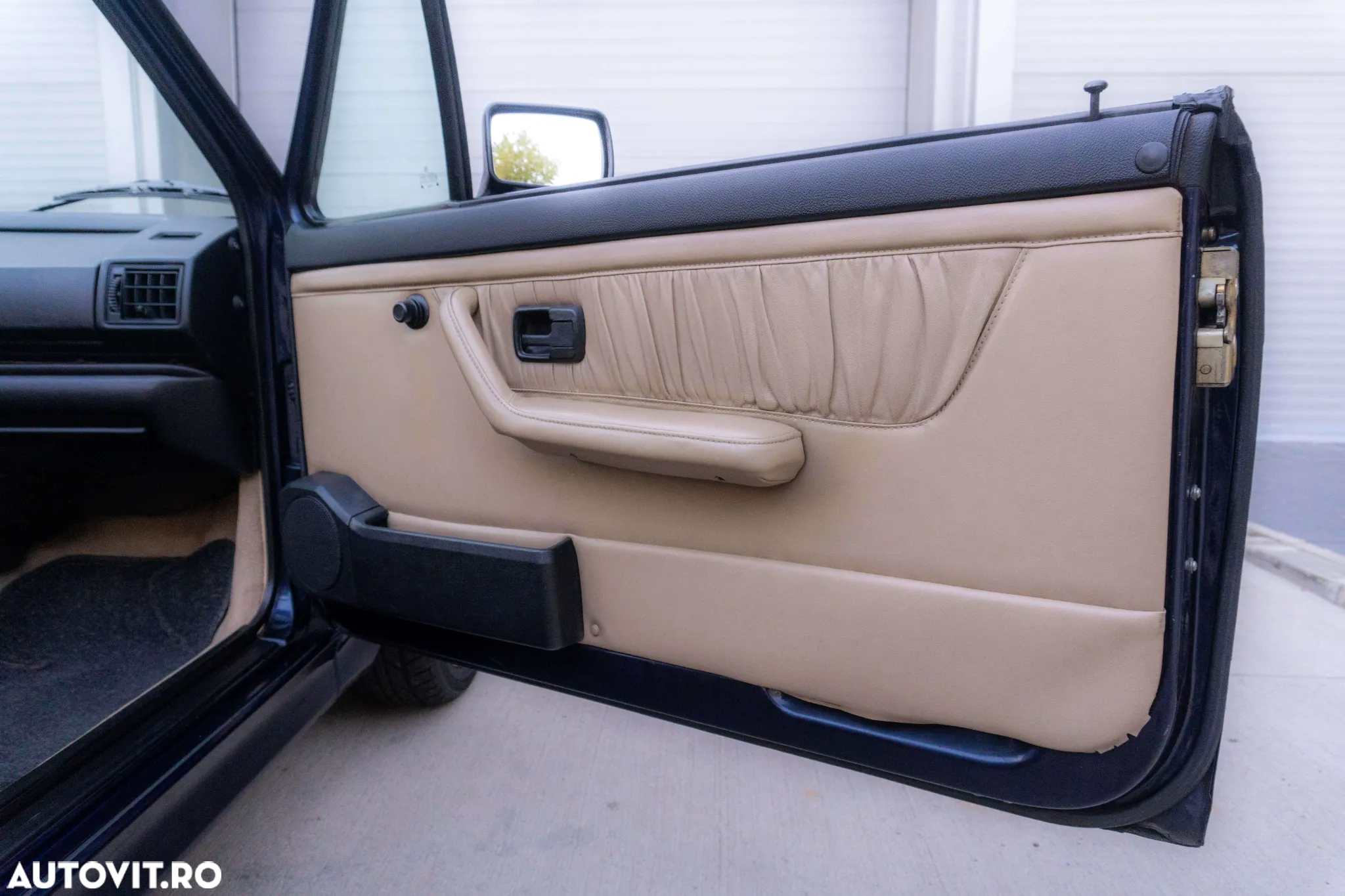 Volkswagen Golf GL - 25