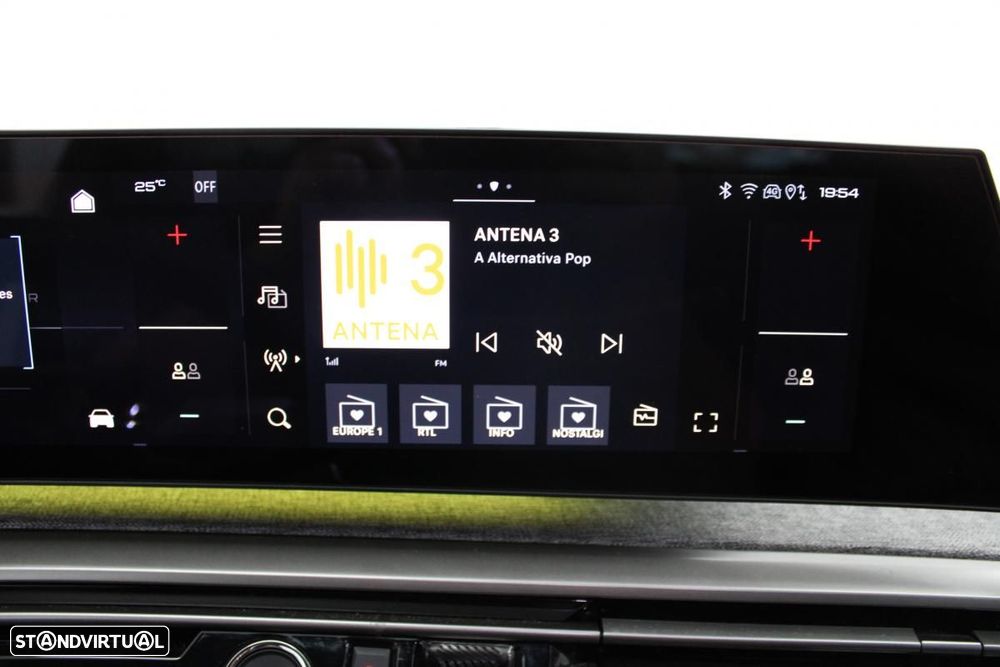 Peugeot E-3008 73 kWh Allure - 27