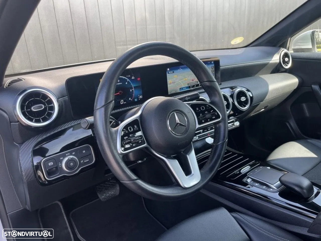 Mercedes-Benz A 180 Limousine d Business Solutions Frota Aut. - 9