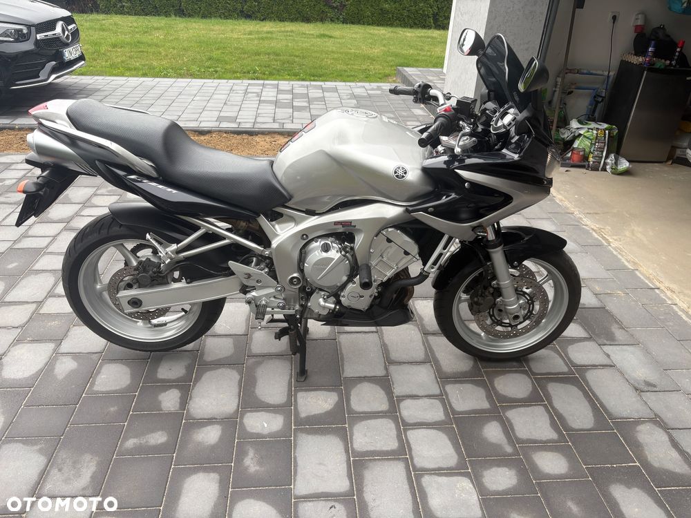 Yamaha FZ6 - 2