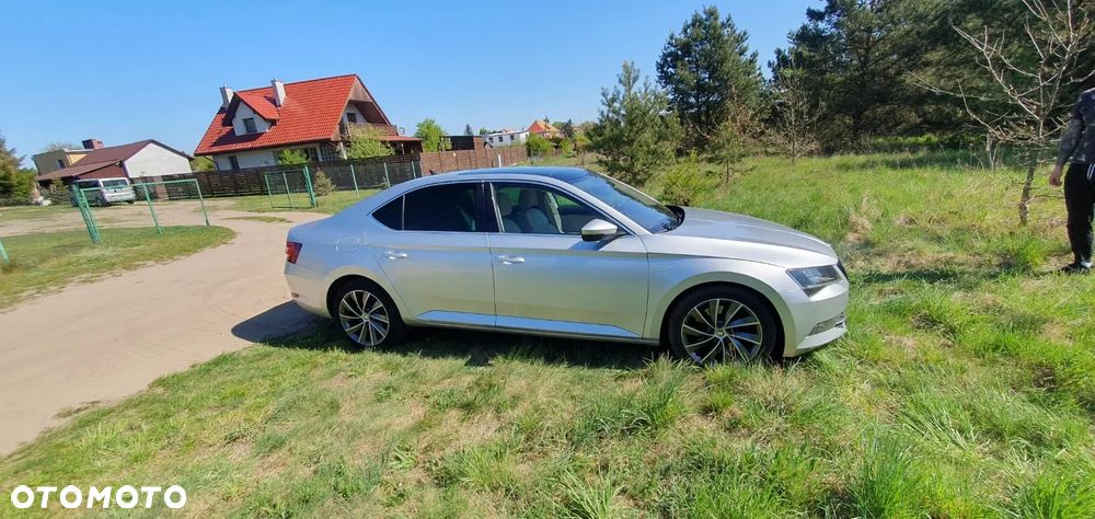 Skoda Superb 2.0 TSI 4x4 L&K DSG - 10
