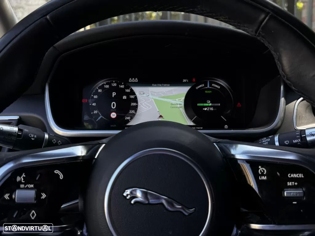 Jaguar I-Pace - 36