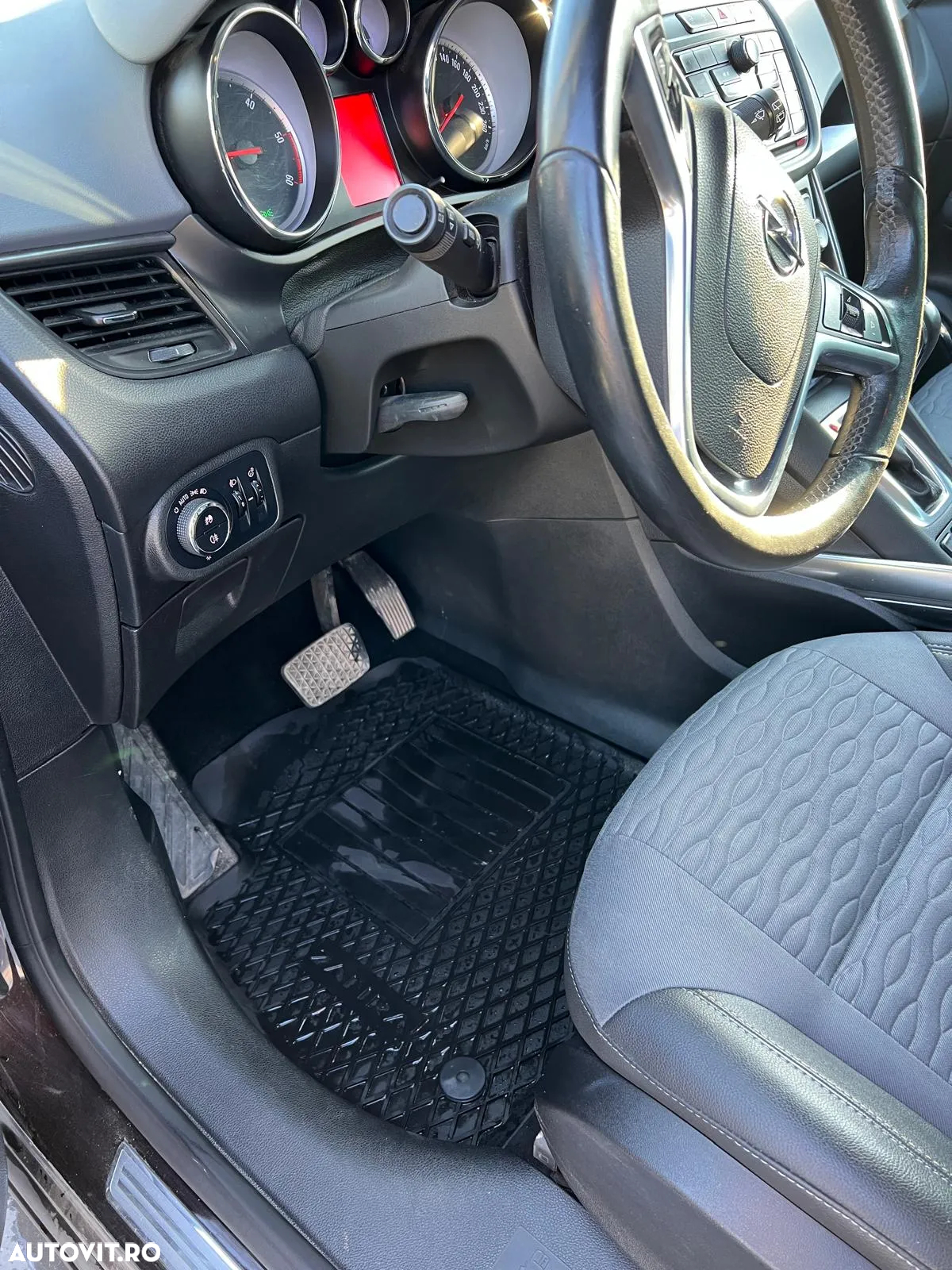 Opel Zafira Life M 2.0 CDTI 177CP Start/Stop Aut. Business - 7