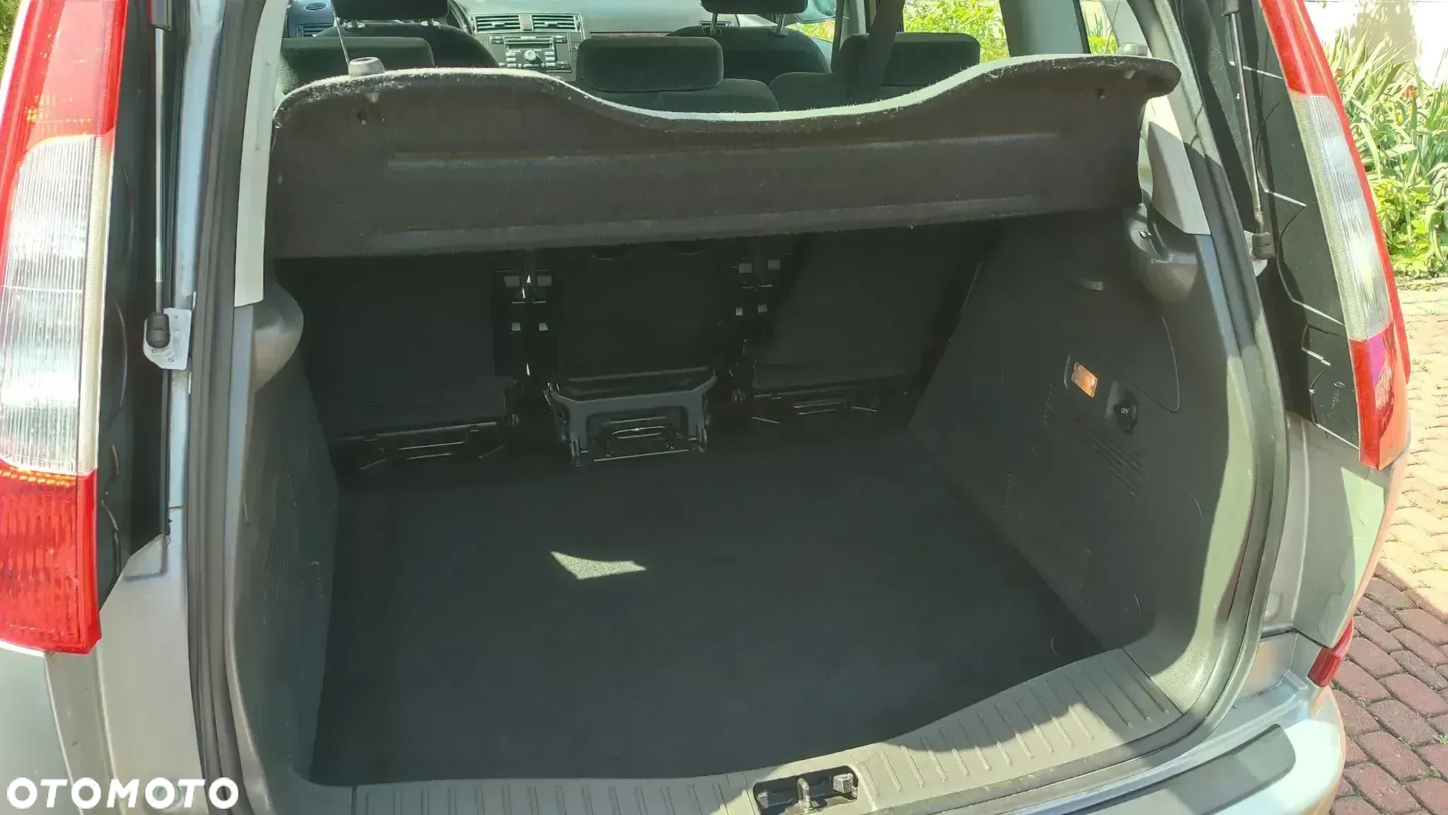 Ford C-MAX - 12