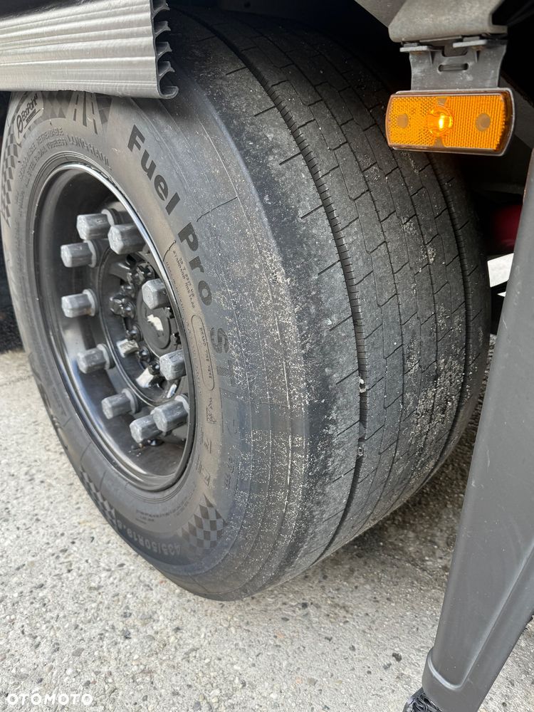 Schmitz Cargobull MEGA - 9