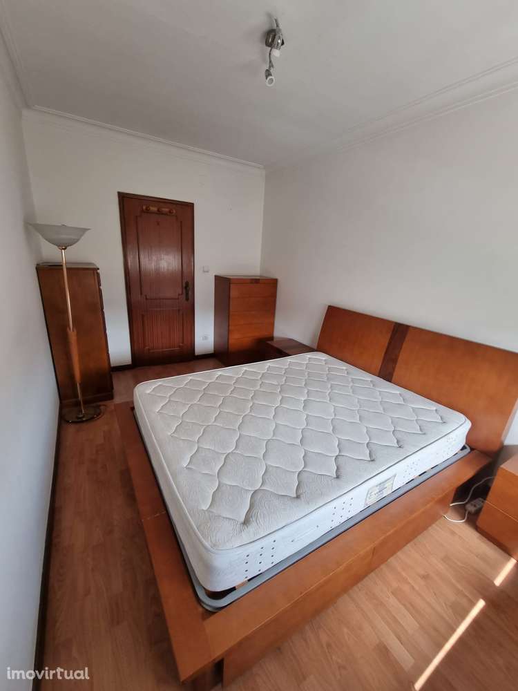 Apartamento T1+1 | Metro Santo Ovídio | Vila Nova de Gaia - Grande imagem: 5/12