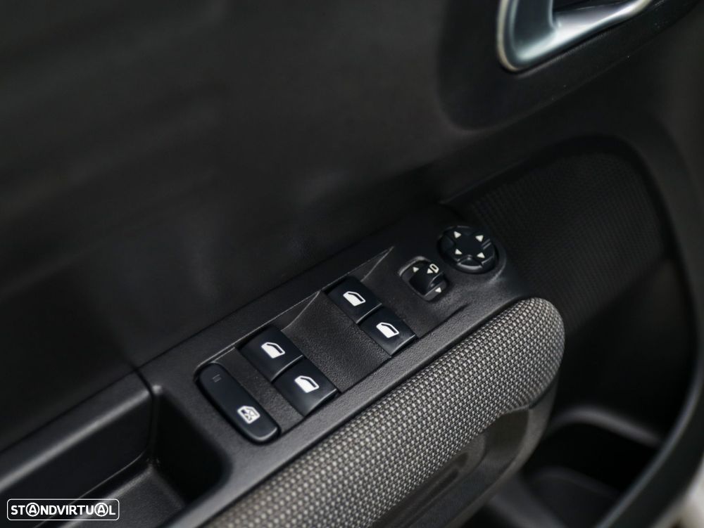 Citroën C3 Aircross 1.2 PureTech Shine Pack - 33