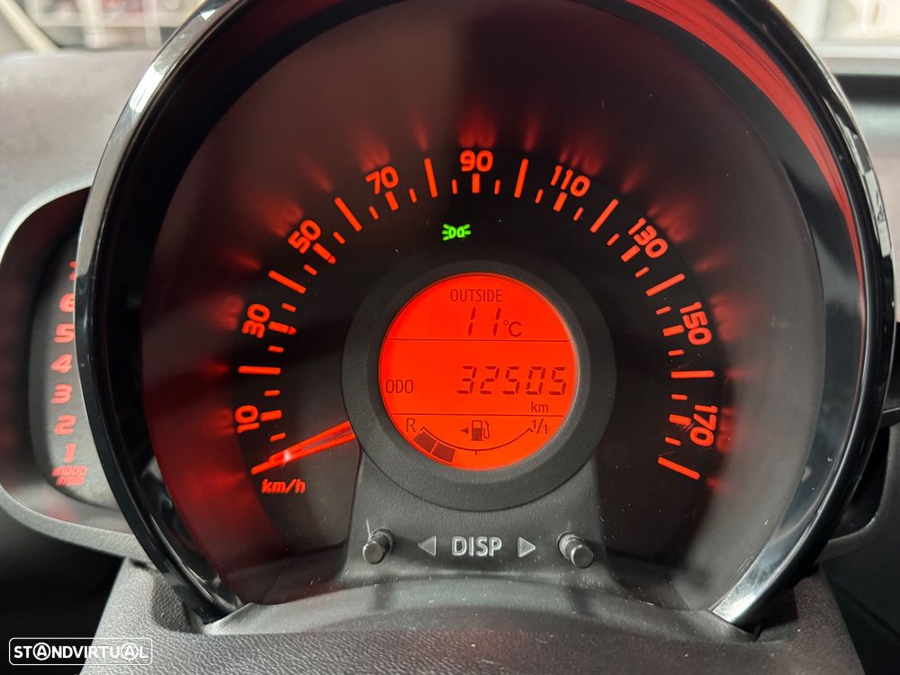 Toyota Aygo 1.0 X-Play+AC+X-Touch - 25