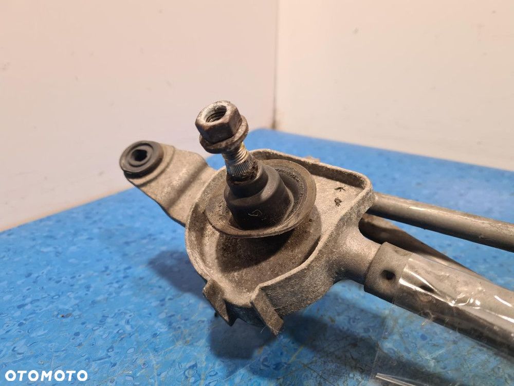 OPEL INSIGNIA A MECHANIZM SILNICZEK WYCIERACZEK PRZÓD 13227392 - 2