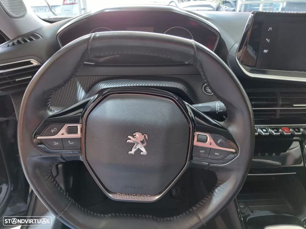 Peugeot 2008 1.2 PureTech Allure Pack — fotografia 12
