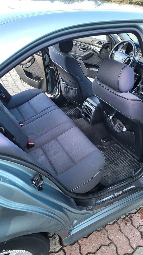 BMW Seria 5 - 8