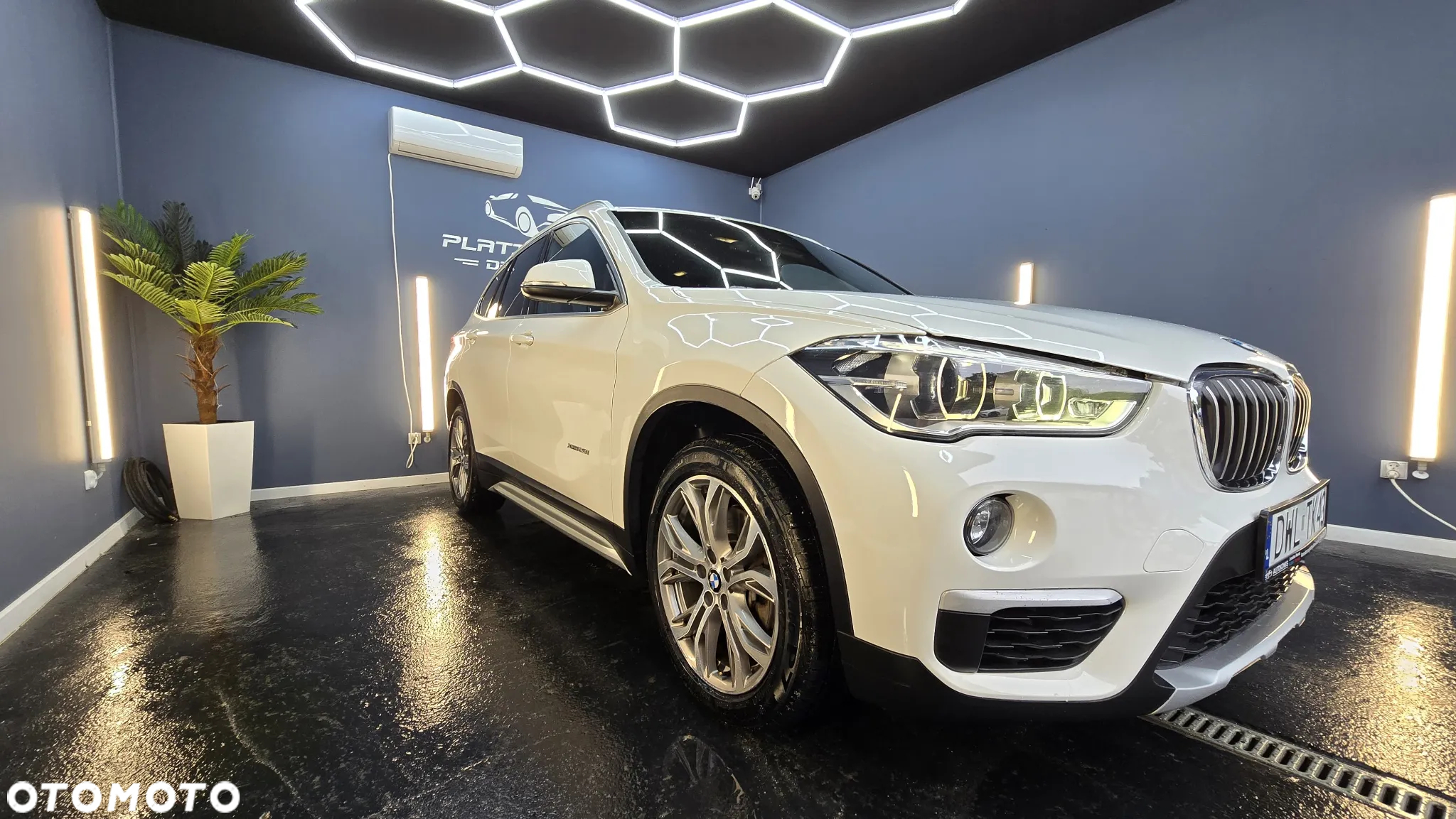 BMW X1 xDrive25i GPF xLine - 8