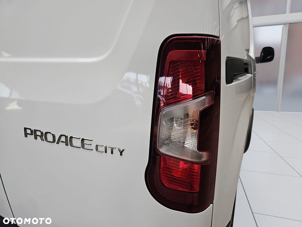 Toyota ProAce 2.0T 1.5 D-4D 100KM std Furgon Active - 30
