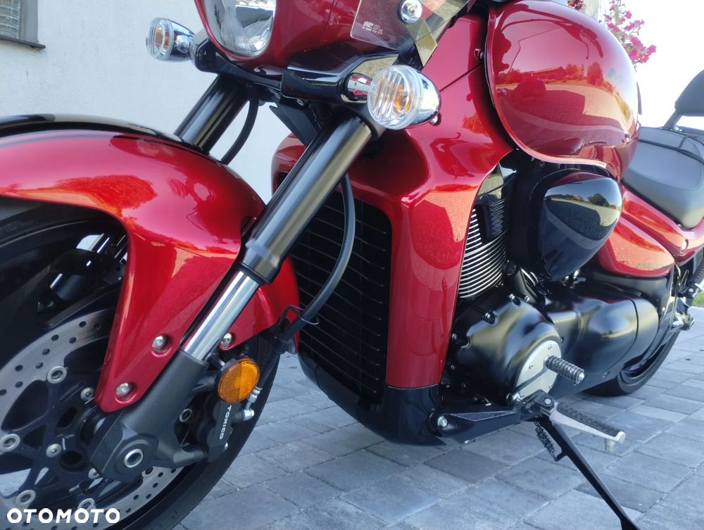 Suzuki Boulevard - 12