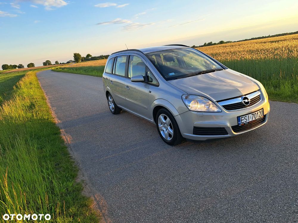 Opel Zafira 1.8 Elegance - 1