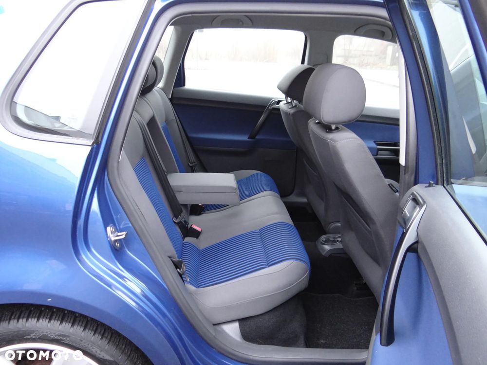 Volkswagen Polo 1.4 Tour Edition - 19