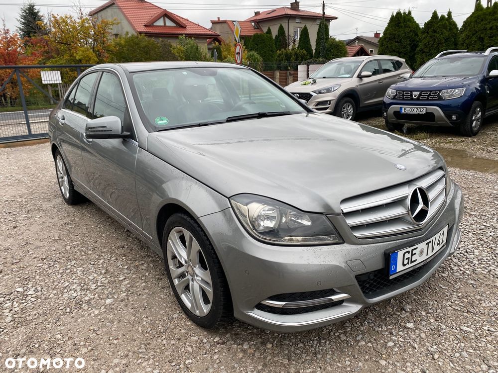 Mercedes-Benz Klasa C 180 (BlueEFFICIENCY) Avantgarde - 34