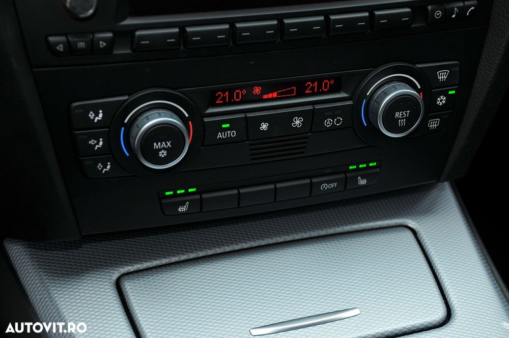 BMW Seria 3 318i Edition Sport - 18