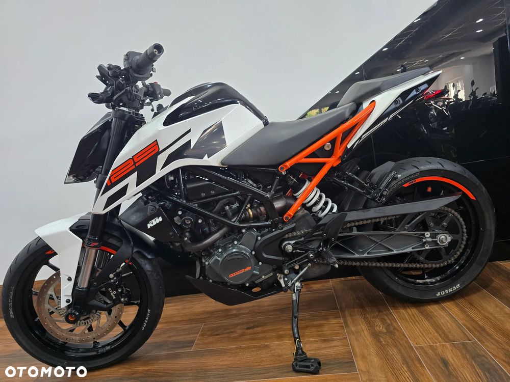 KTM Duke - 22